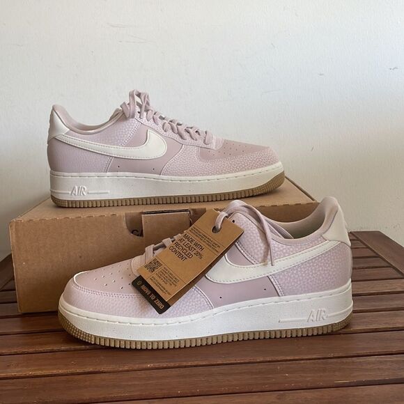 Nike Air Force 1 Low 07 Platinum Violet/Light Bone US Women 10.5/UK8(FN6326-001) - Picture 1 of 11